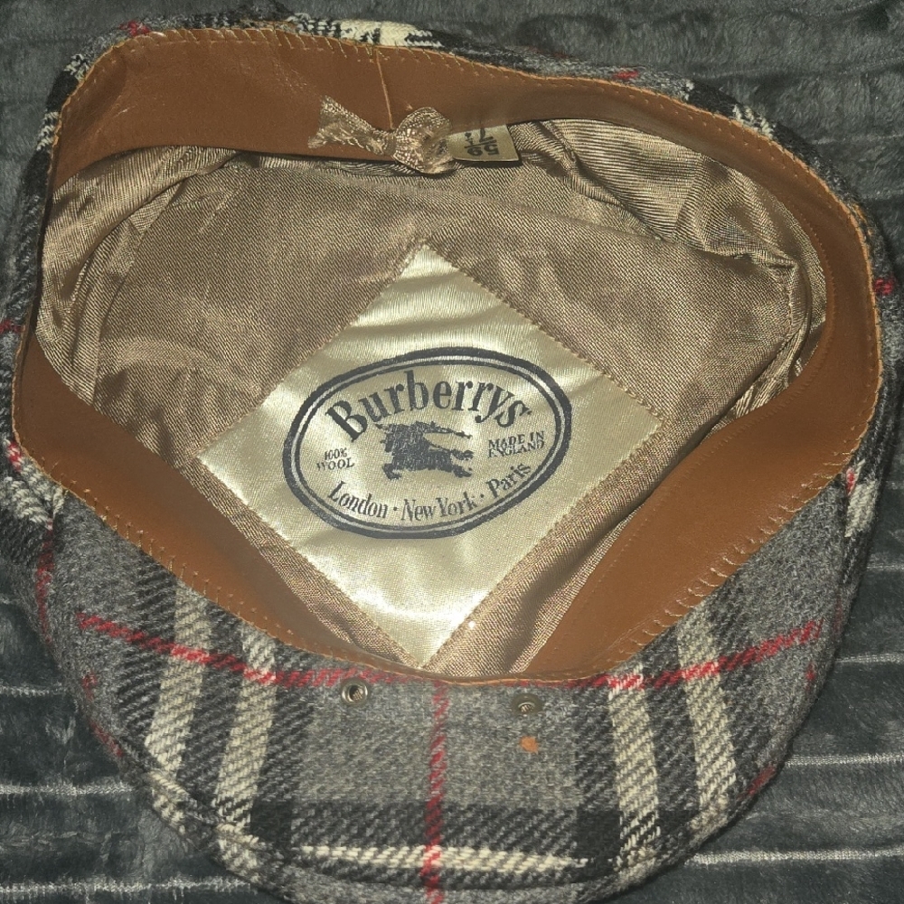 Burberry Gray Plaid Wool Flat Cap with Leather Trim